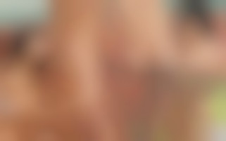 Hot game : two horny brunettes enjoying a double on the tennis ground, with Roxy Panther